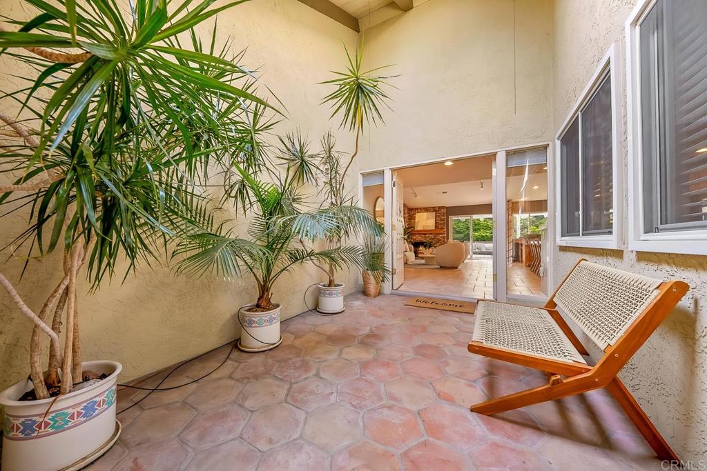 2849 Cacatua St - photo 4