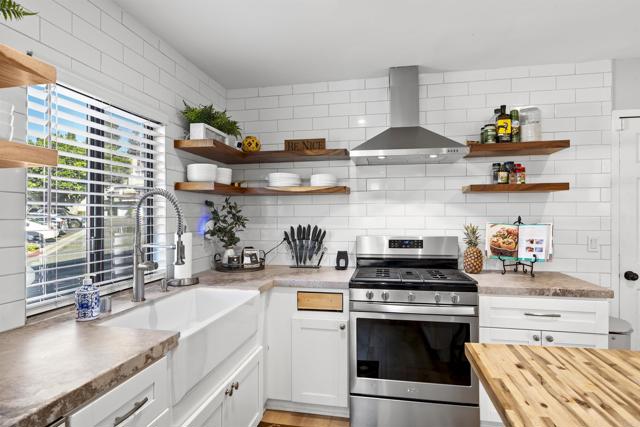 1508 Concord Way, Chula Vista CA: https://media.crmls.org/mediaz/c10939f2-dcbe-4cf6-8a6c-d88e106d147e.jpg