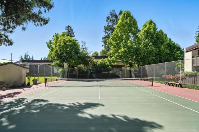 1001 E Evelyn Terrace, Sunnyvale CA: https://media.crmls.org/mediaz/c10a5fee-bf5b-4ec8-a6f6-7e16123f9847.jpg