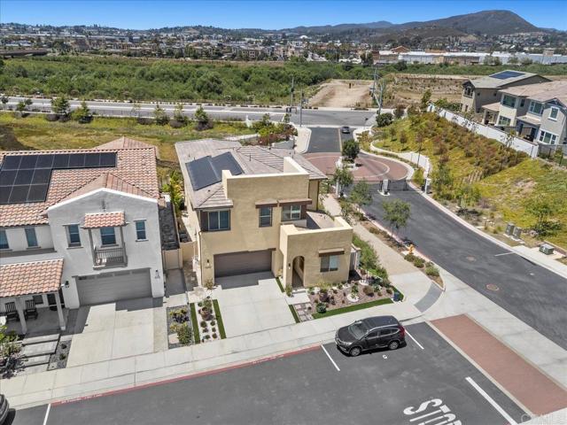 660 Westbrook Loop, San Marcos CA: https://media.crmls.org/mediaz/c10a9145-079c-45e7-83ca-b596c9a7112a.jpg