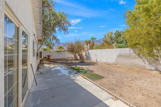 891 El Placer Road, Palm Springs, CA 92264