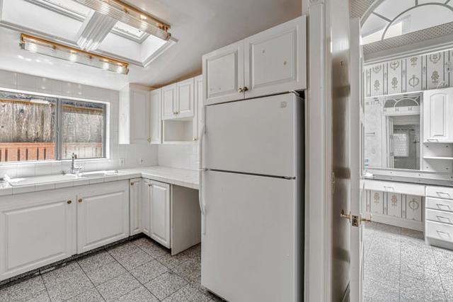 1113 Patterson Lane, Pacific Grove CA: https://media.crmls.org/mediaz/c10b035e-0ce0-407b-9553-3c54ca94cbc6.jpg