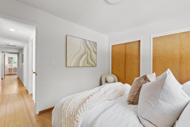2050 Wooded Glen Drive, Los Altos CA: https://media.crmls.org/mediaz/c10b531c-2935-4d22-9f02-4b6b1d6ac39a.jpg