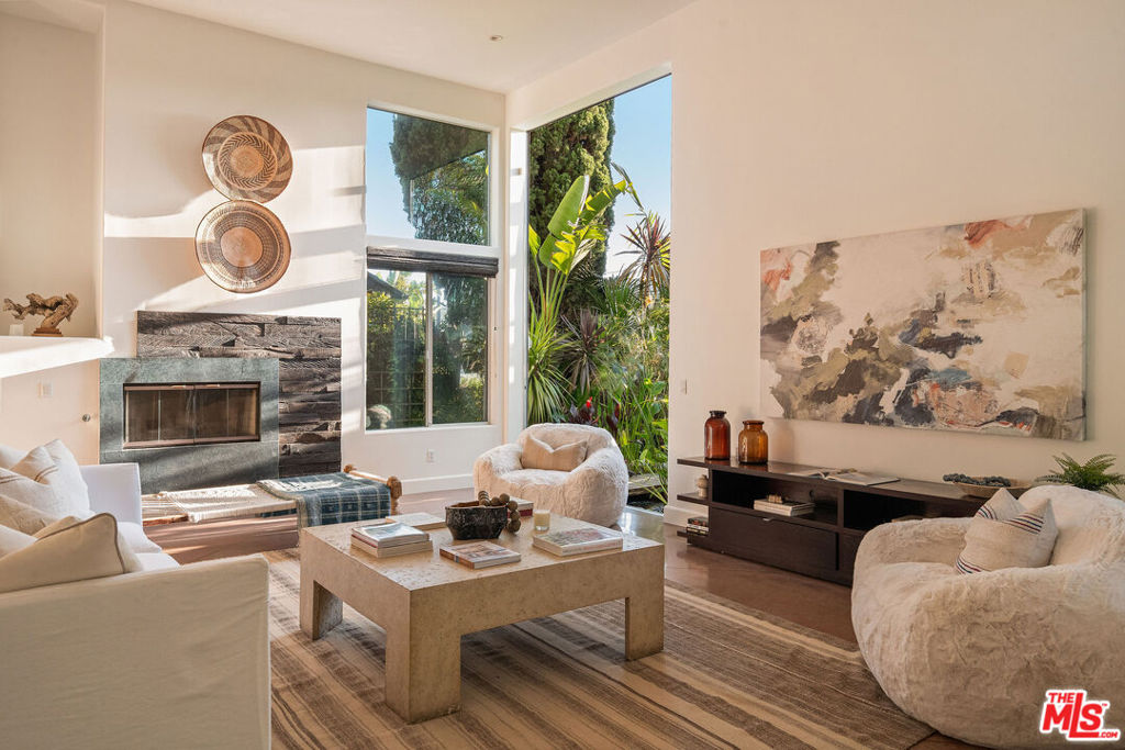 MLS #25589709 image #5