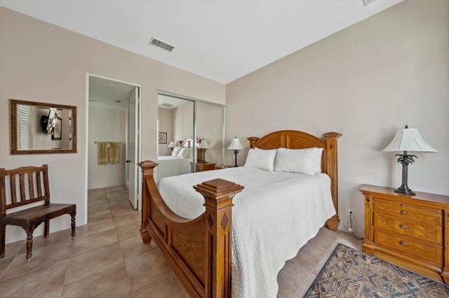 80788 Hermitage, La Quinta CA: https://media.crmls.org/mediaz/c10bf832-225f-4159-896e-eb5ad4e9dab9.jpg