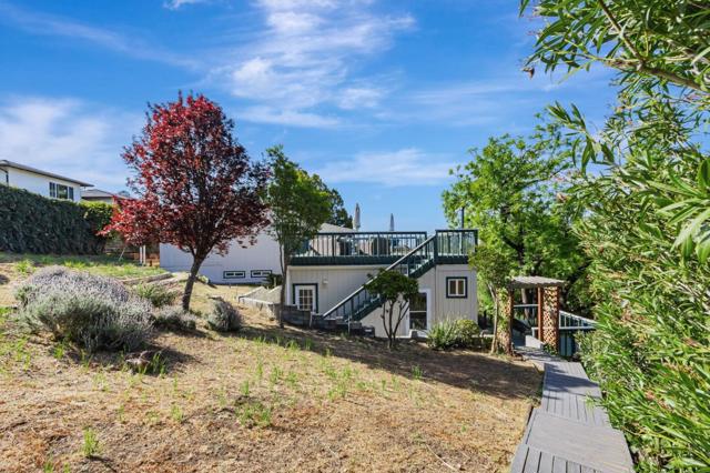 3449 Suncrest Avenue, San Jose CA: https://media.crmls.org/mediaz/c10cb9a5-67ee-4c67-9052-677e0223dcfb.jpg