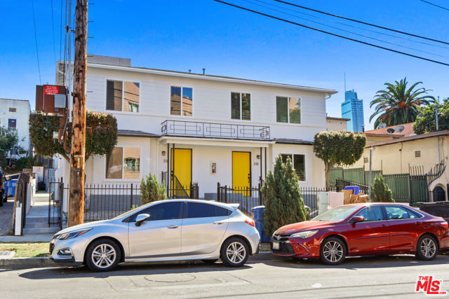 318 Columbia Avenue, Los Angeles CA: https://media.crmls.org/mediaz/c10e6b96-a58a-4c08-8667-aa5080381fb2.jpg