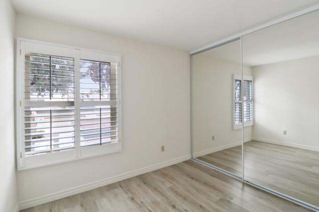10263 Caminito Toronjo, San Diego CA: https://media.crmls.org/mediaz/c10f8c60-4f47-4178-8ae6-b071f25dcf42.jpg