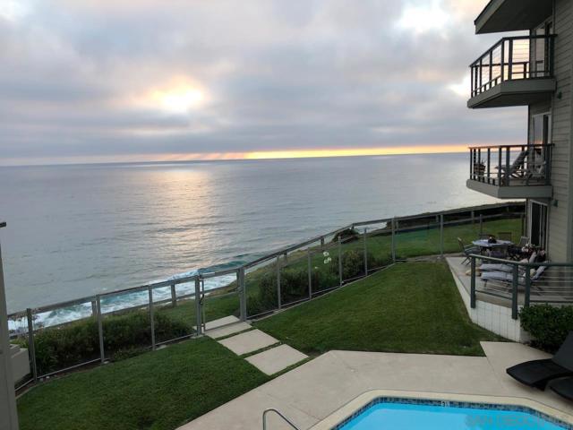 940 Sealane Dr, Encinitas CA: https://media.crmls.org/mediaz/c1100d76-32f0-49b9-b1f7-03f06b57ad9b.jpg