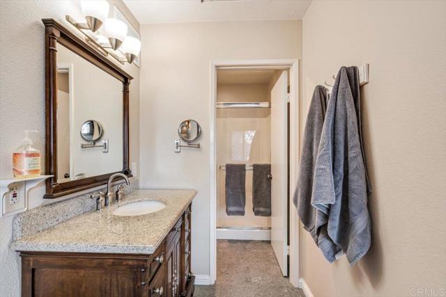 Detail Gallery Image 22 of 29 For 1473 Bridgeview Dr, San Diego,  CA 92105 - 3 Beds | 2 Baths