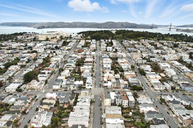 651 41st Avenue, San Francisco CA: https://media.crmls.org/mediaz/c1111b11-e6ed-4d3b-b881-db775e220c3f.jpg