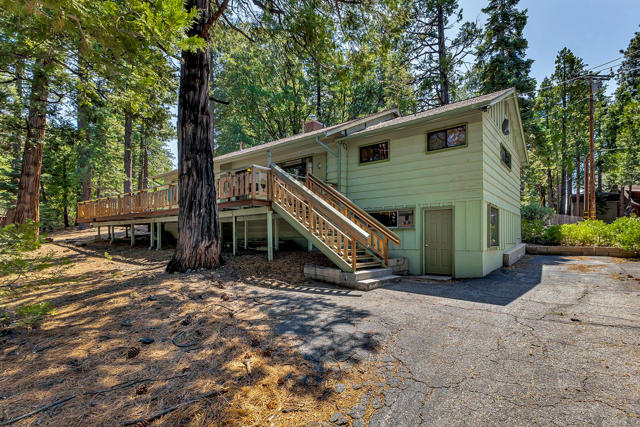 52551 Pine Ridge Road, Idyllwild CA: https://media.crmls.org/mediaz/c11150c9-a6d0-4c1f-9ea5-0e8a28f0a03d.jpg