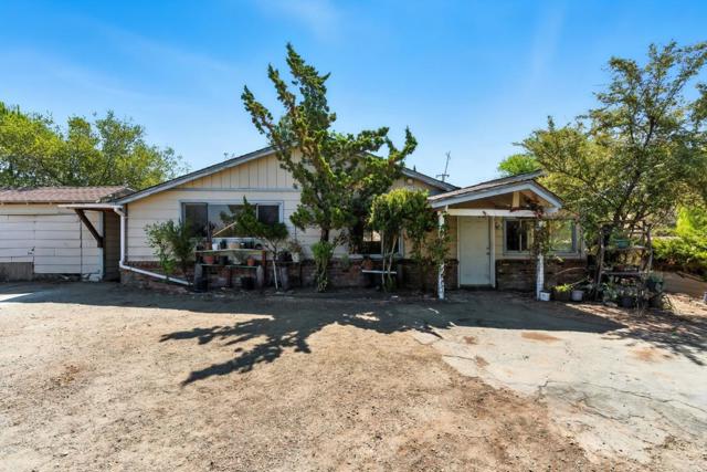 14862 Watters Drive, San Jose CA: https://media.crmls.org/mediaz/c112ff48-1c1a-4a97-93e4-564a167d8e8e.jpg