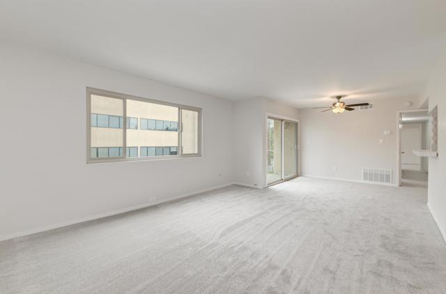 Detail Gallery Image 2 of 34 For 6765 Alvarado Rd #10,  San Diego,  CA 92120 - 2 Beds | 2 Baths