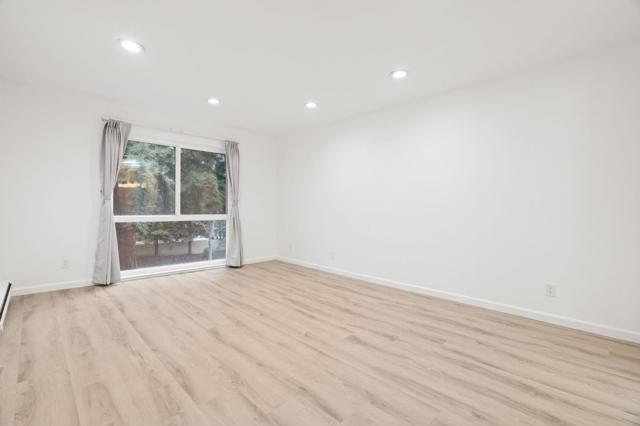 1033 Crestview Drive, Mountain View CA: https://media.crmls.org/mediaz/c11621f3-6e57-4b90-a13b-c60ad6b7534b.jpg