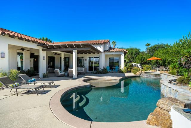 350 Loch Lomond Road, Rancho Mirage CA: https://media.crmls.org/mediaz/c1163065-0da5-4600-b52d-2f1071a338ee.jpg