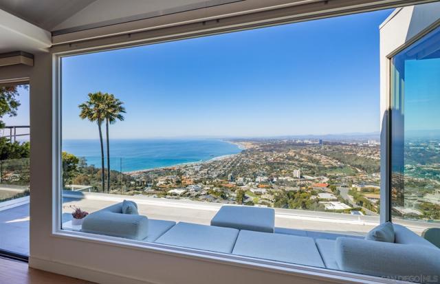 Image 22 of 50 For 2032 Via Casa Alta