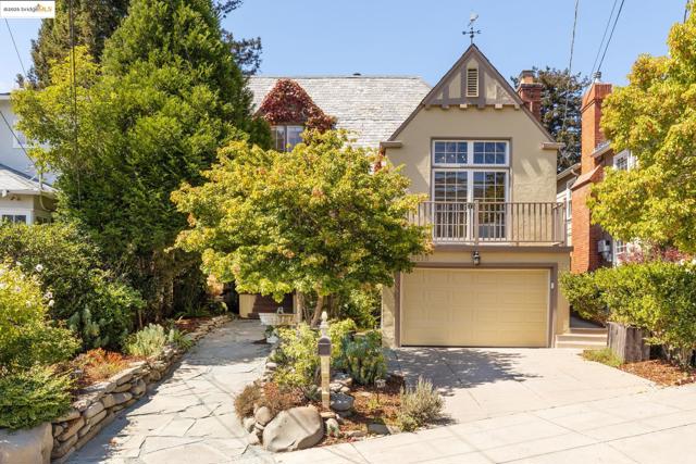 5815 Morpeth St, Oakland CA: https://media.crmls.org/mediaz/c116de63-a9f4-4cb8-8158-640530d8cccb.jpg