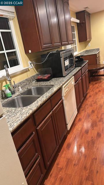5459 Louisiana Dr, Concord CA: https://media.crmls.org/mediaz/c1172ae2-d481-48eb-9423-74ea90438f5e.jpg