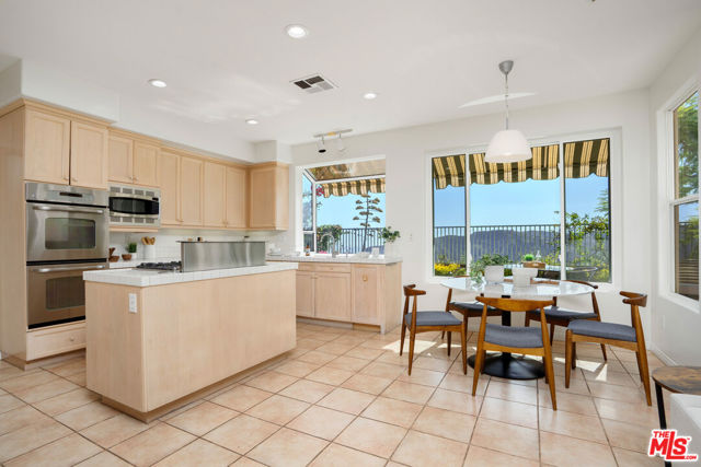 16632 Calle Jermaine photo 10