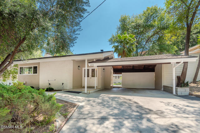 4230 Canoga Avenue, Woodland Hills CA: https://media.crmls.org/mediaz/c1199615-7aa3-4d0b-b7f5-0c75e0229ba2.jpg