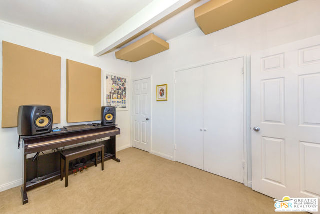 13613 Muscatine Street, Arleta CA: https://media.crmls.org/mediaz/c11a33d8-646b-4e96-baa8-1eff207bbbeb.jpg