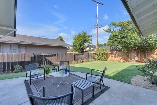 3372 Geneva Drive, Santa Clara CA: https://media.crmls.org/mediaz/c11b6ad8-5845-44ef-aa2d-b2b2a01c3b24.jpg