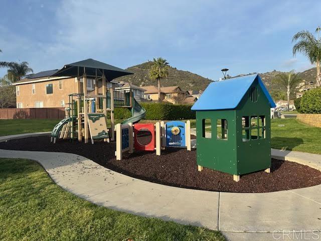 29720 Gracilior Drive, Escondido CA: https://media.crmls.org/mediaz/c11baa30-952b-48ee-b888-b223d2b83086.jpg