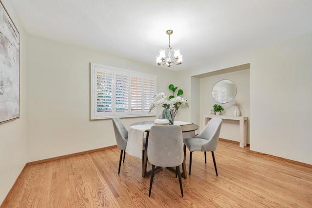 961 Gerber Court, Sunnyvale CA: https://media.crmls.org/mediaz/c11d48bb-08da-4e43-a4c5-e697f5cc5964.jpg