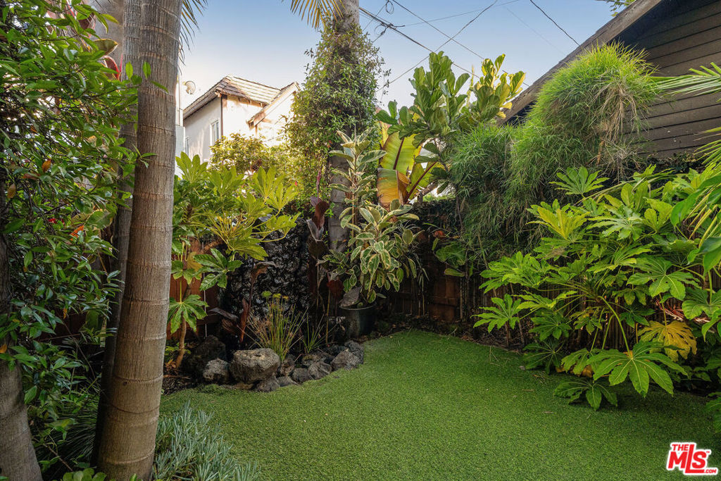 MLS #25589709 image #22