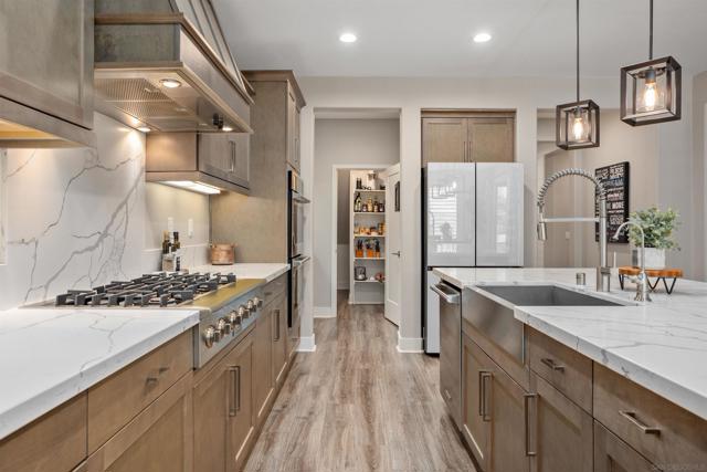303 Ventasso Way, Fallbrook CA: https://media.crmls.org/mediaz/c11f1c44-abda-4ef3-a2f8-3ac0c9d82b12.jpg