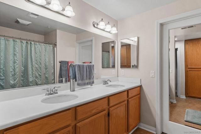 13039 Evening Creek Dr S, San Diego CA: https://media.crmls.org/mediaz/c11f7477-1a4e-4acd-ba2c-38b3ecba2921.jpg