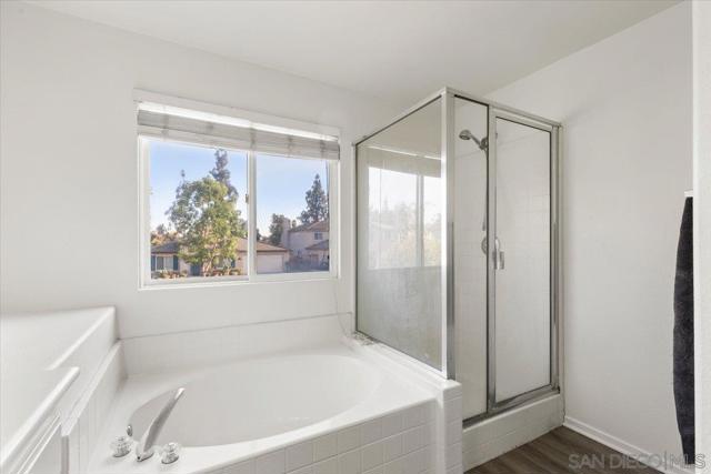 609 Jacks Creek Road, Escondido CA: https://media.crmls.org/mediaz/c1220383-7823-41cf-aecc-95c74a5e0cc1.jpg