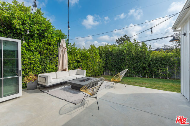 7614 Truxton Avenue, Los Angeles CA: https://media.crmls.org/mediaz/c1221f02-2d9a-46c9-b093-7d3a1f67285c.jpg