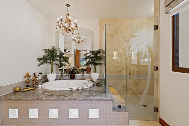 80675 Via Portofino, La Quinta CA: https://media.crmls.org/mediaz/c122535c-54f9-4ade-9be7-bc55a8530df2.jpg