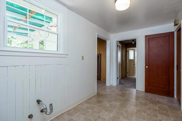 774 Chestnut Street, San Carlos CA: https://media.crmls.org/mediaz/c122bf3d-b145-43e2-8687-c0bc2af6d3c8.jpg