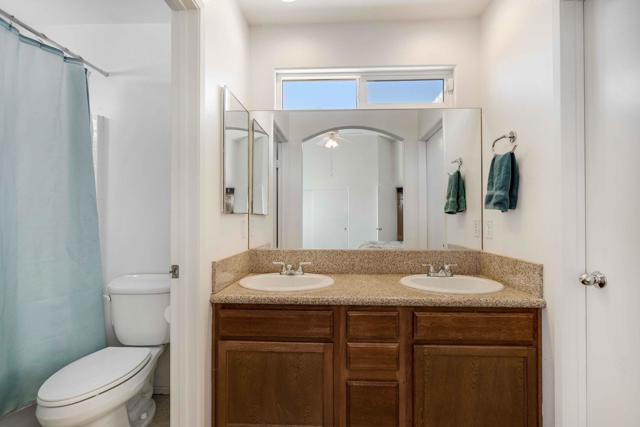 Image 42 of 46 For 1229 Roselle Avenue