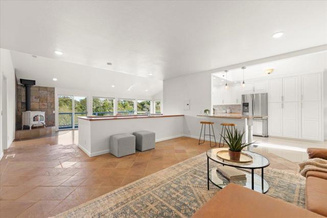 304 Harbor Drive, Santa Cruz CA: https://media.crmls.org/mediaz/c1239bb0-9178-40d4-b4e8-520187e3dec6.jpg