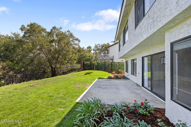 139 Los Padres Drive, Westlake Village CA: https://media.crmls.org/mediaz/c126356f-d6ee-4ea9-9643-2a532bb94a66.jpg
