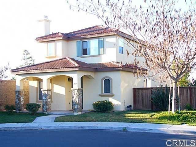 Detail Gallery Image 2 of 14 For 2034 Parker Mountain Rd, Chula Vista,  CA 91913 - 3 Beds | 2/1 Baths