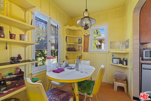 10582 Cheviot Drive, Los Angeles CA: https://media.crmls.org/mediaz/c126e66a-aabe-43d4-926e-4b07c01162d2.jpg