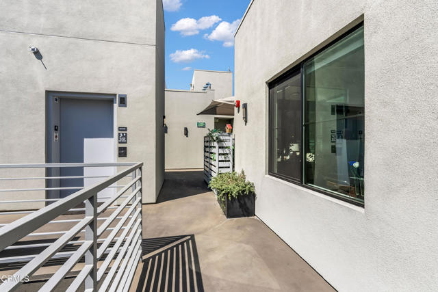 Detail Gallery Image 38 of 46 For 178 S Euclid Ave #402,  Pasadena,  CA 91101 - 2 Beds | 2 Baths