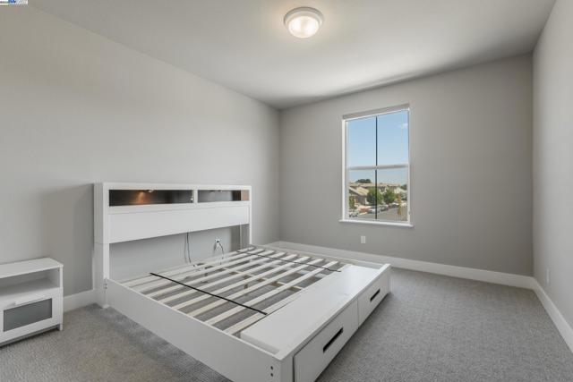 2306 Mozart avenue, Lathrop CA: https://media.crmls.org/mediaz/c1281565-2aae-4683-b29a-b2781a1ce55a.jpg