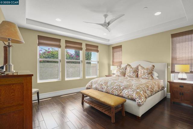 1512 Miwok Ct, Brentwood CA: https://media.crmls.org/mediaz/c1282375-0e19-4017-b2ca-2c1ea87964ed.jpg