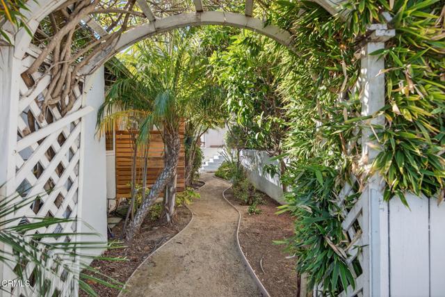 Detail Gallery Image 48 of 73 For 258 N Linda Vista Ave, Ventura,  CA 93001 - 3 Beds | 2 Baths