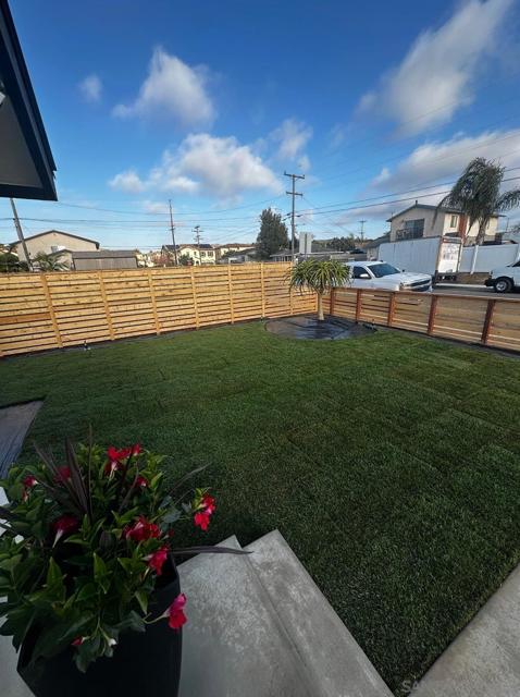 1656 Evergreen Ave, San Diego CA: https://media.crmls.org/mediaz/c12ac076-7fb9-4269-9b7f-74f8a152b937.jpg