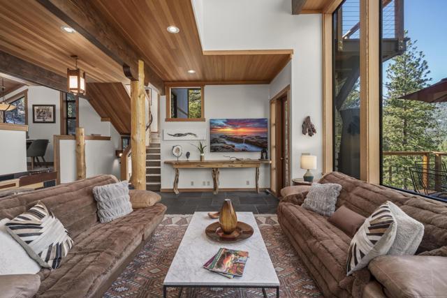 54789 Wildwood Drive, Idyllwild CA: https://media.crmls.org/mediaz/c12bb9f2-b0f3-4dcc-8b99-02b7644c4eeb.jpg