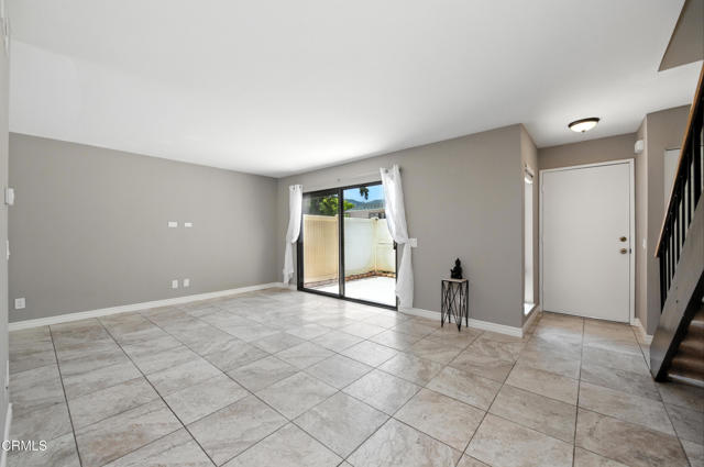 Detail Gallery Image 12 of 48 For 28763 Conejo View Dr, Agoura Hills,  CA 91301 - 3 Beds | 1/1 Baths