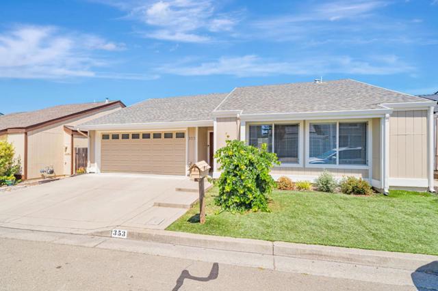 353 Meadowood Circle, San Ramon CA: https://media.crmls.org/mediaz/c12f2cb4-0bf2-4b63-bdd3-c4b20daa4361.jpg