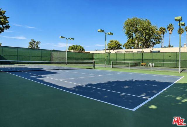 2 Bed Home for Sale in Los Angeles, California